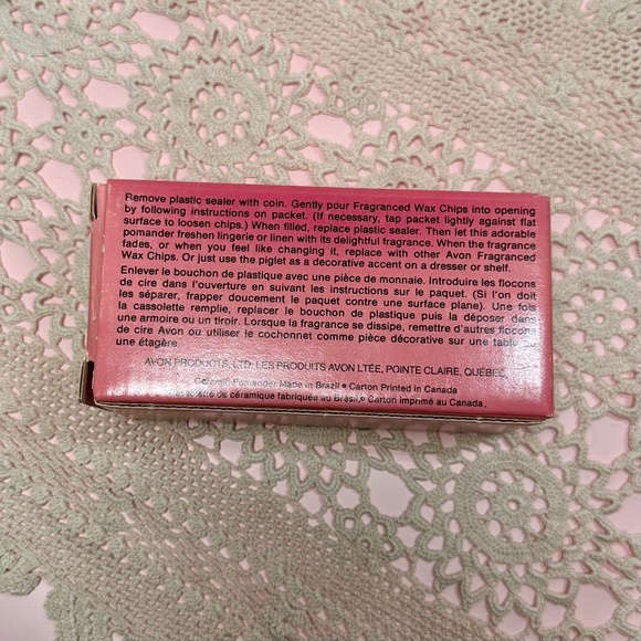 Vintage 1978 Avon Pampered Piglet Ceramic Pomander w/ Box - Picture 3 of 4